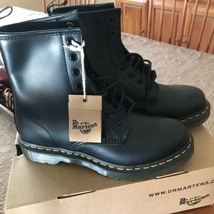 Dr. Martens Women's 1460 8-Eye Smooth Leather